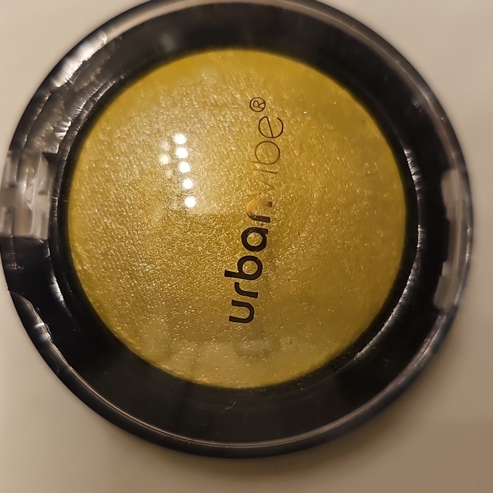 Shadows - Picture 6 of 16